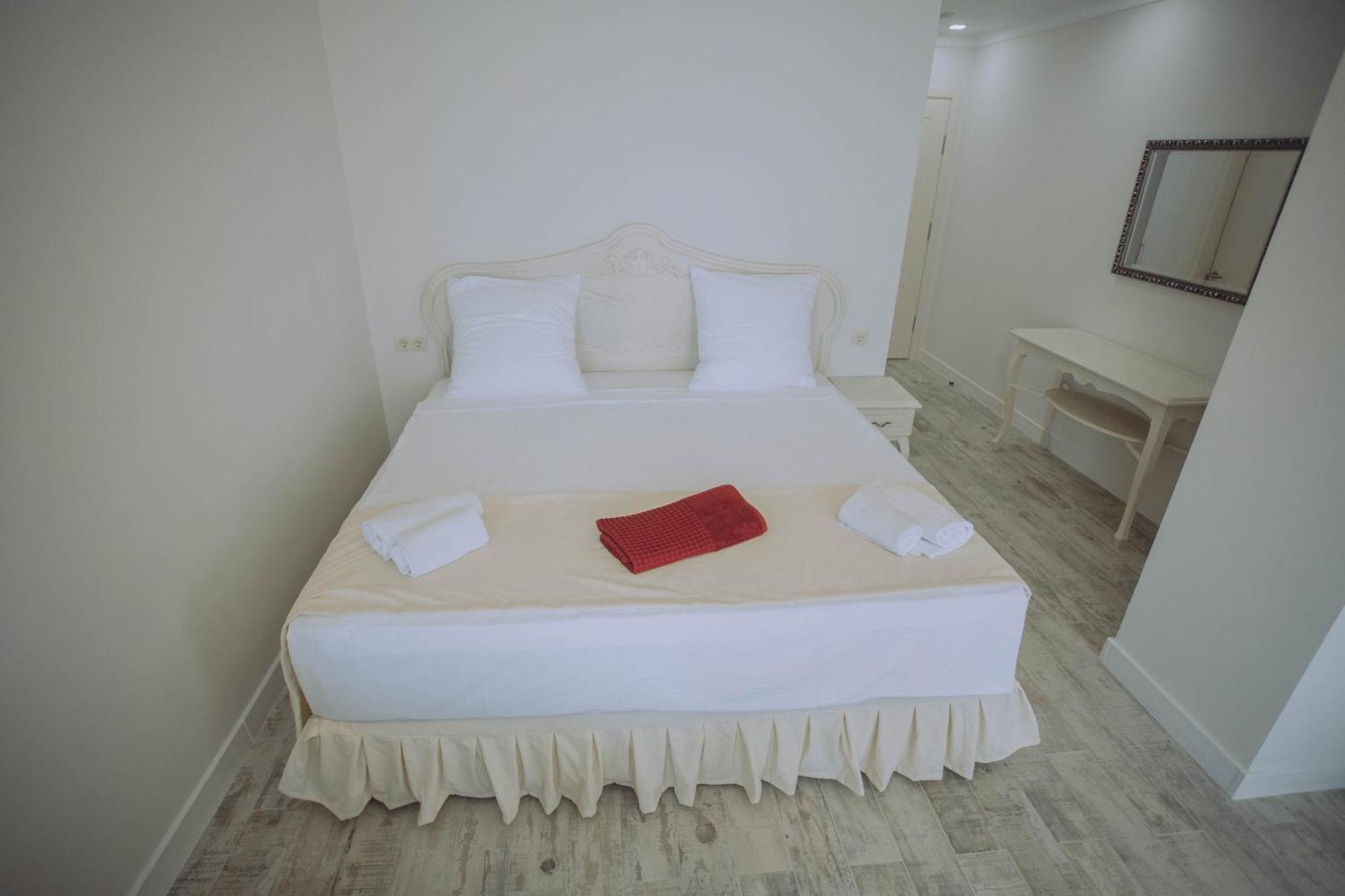 Royal Medis Hotel Batumi Eksteriør bilde