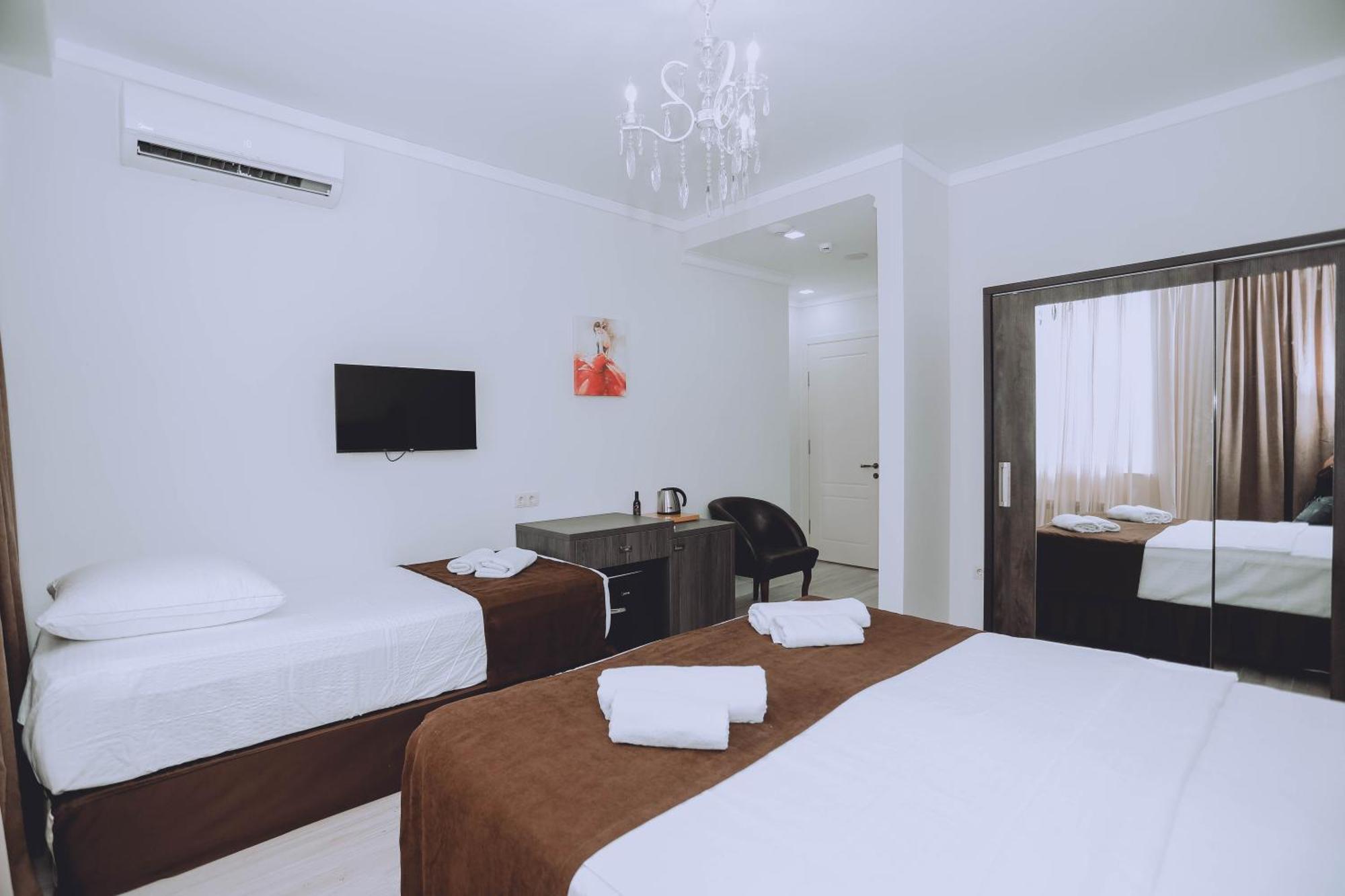 Royal Medis Hotel Batumi Eksteriør bilde